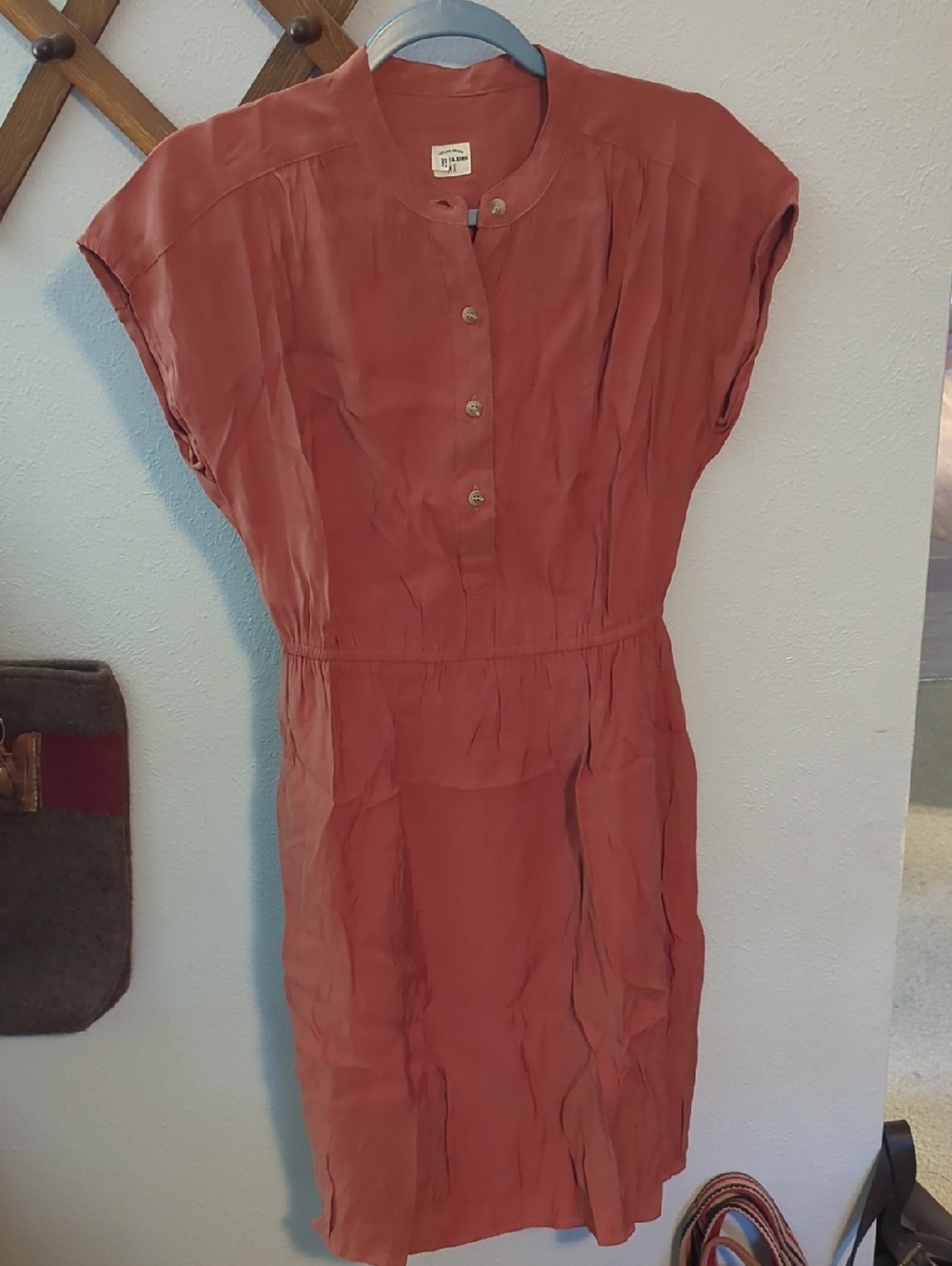 Bridge And Burn Women's Rust Short Sleeve Button-Front Dress